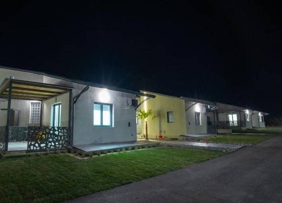 THE ROOMS 1
