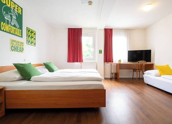 SLEEEP Hotel Sattledt 1