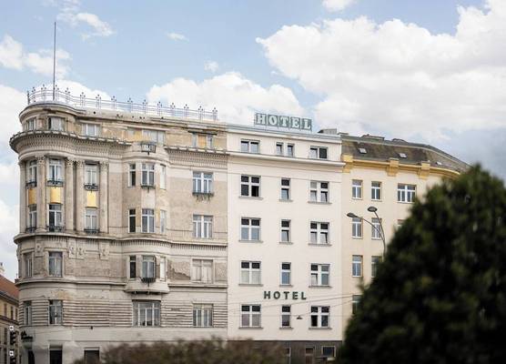 Hotel Goldene Spinne 1