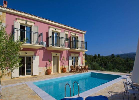 Villa Mandola in Tzamarelata 1