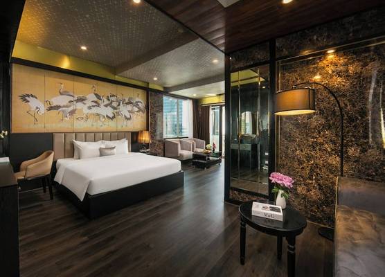 Ja Cosmo Hotel and Spa 1