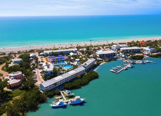 Tween Waters Island Resort & Spa 1
