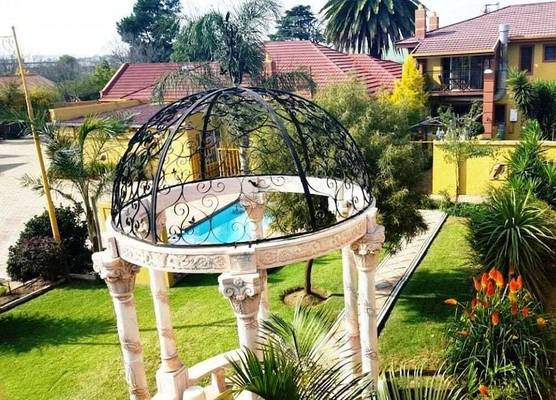 Acre of Africa Guest Venue 1