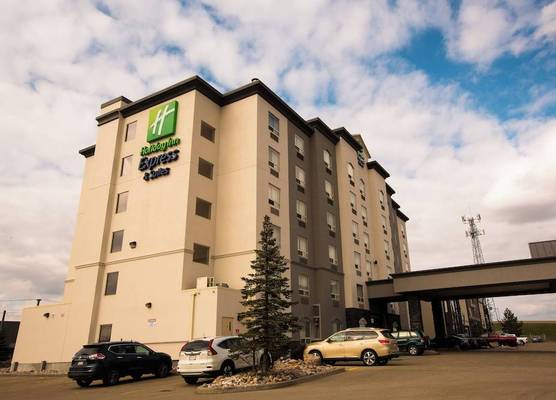 Holiday Inn Express & Suites EDMONTON NORTH by IHG 1