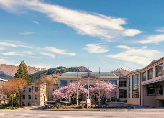 Millennium Hotel Queenstown 1