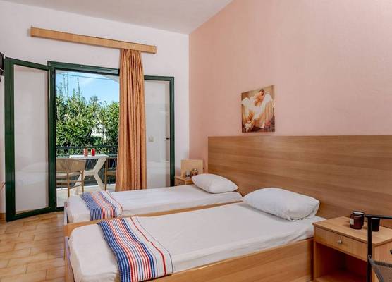 Odysseas Studios with Private Pool 1