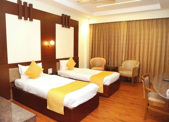 Karon Hotels - Lajpat Nagar 1