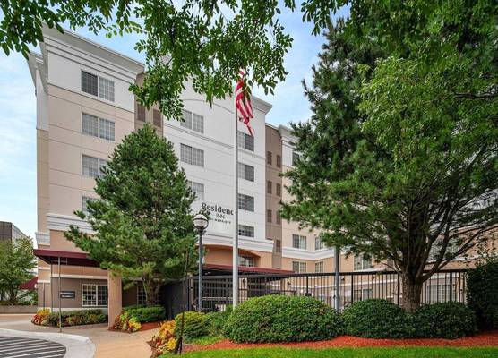 Residence Inn by Marriott Tysons 1