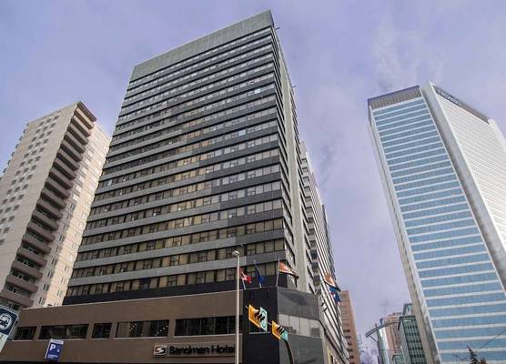 Sandman Signature Calgary Downtown Hotel 1