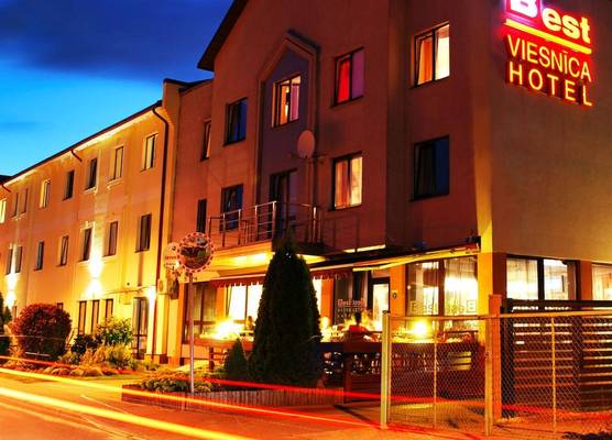 Hotel BEST with FREE PARKING 1