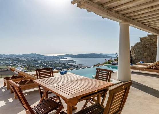 Mykonos Divino 1
