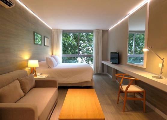 Smart Hotel Montevideo 1