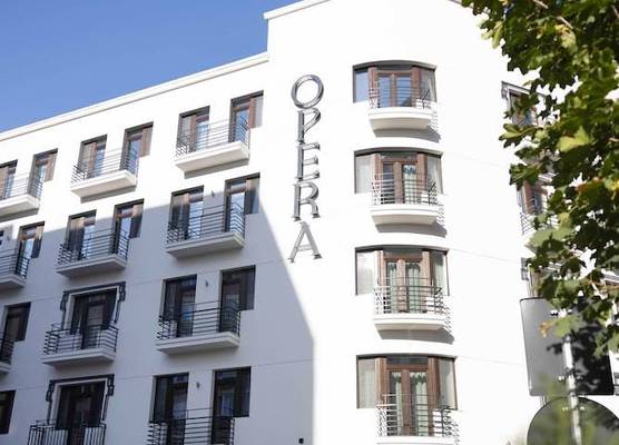 Opera Hotel 1