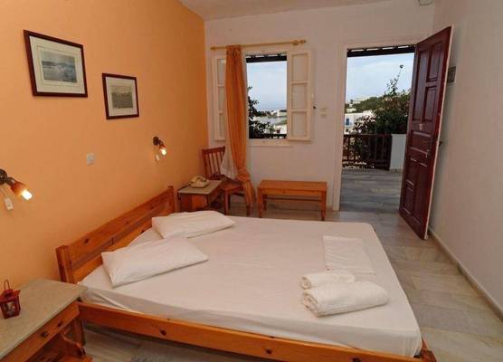 Akrogiali Hotel 1