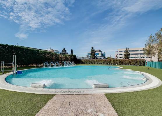 BAH Barcelona Airport Hotel 1