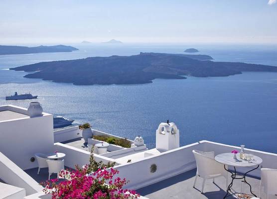 Cliff Side Suites 1