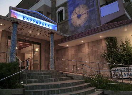 Kassandra Family Aparthotel and SPA 1