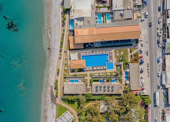 Villa Di Mare Seaside Suites 1