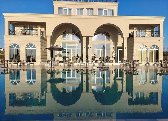 Orion Palace Boutique Hotel 1