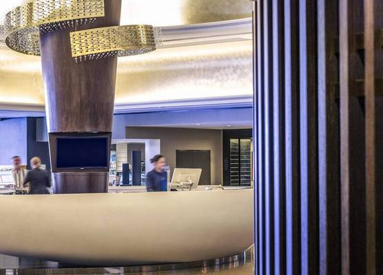 Mercure Brisbane King George Square 1