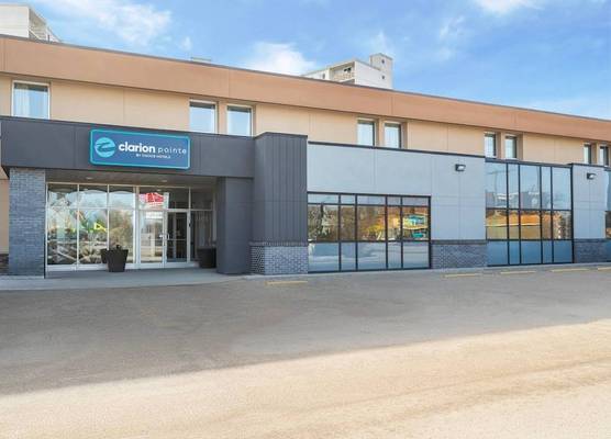 Clarion Pointe Winnipeg - St Vital District 1