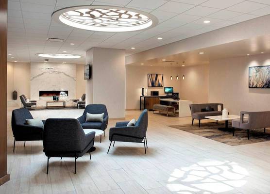 Delta Hotels by Marriott Utica 1