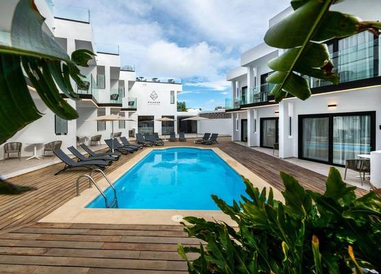 Saladar Suites Boutique 1