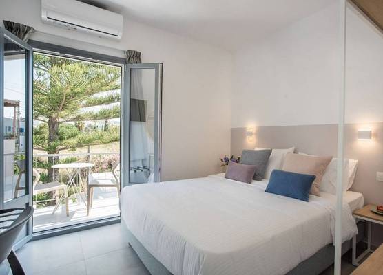 Nautilus Apartments-Suites 1