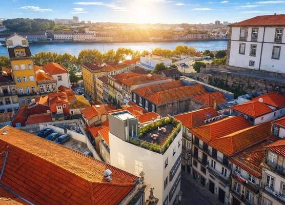 Oporto Riverside Rooftop 1