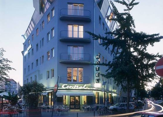 Chelsea Hotel 1