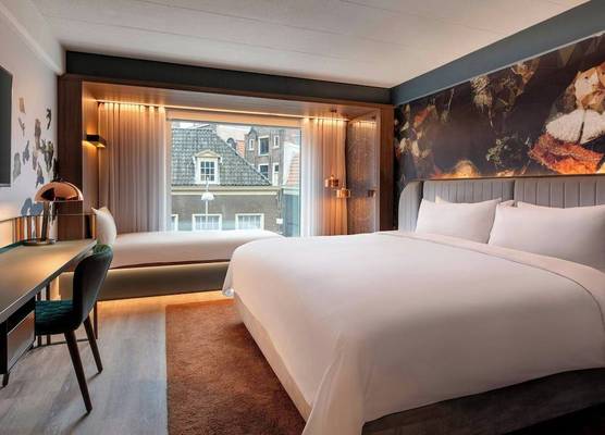 Renaissance Amsterdam Hotel 1