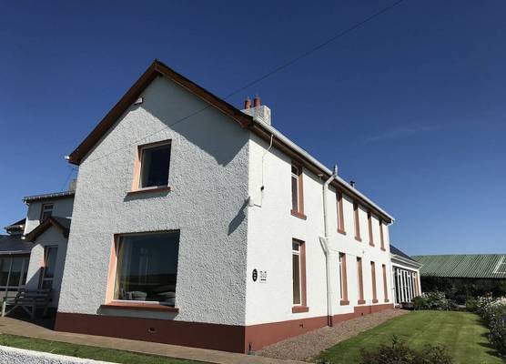Carnside Guest House 1