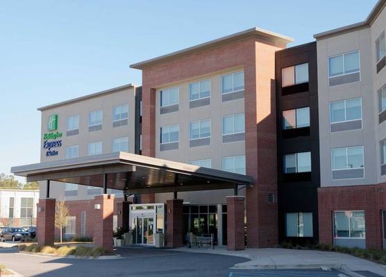 Holiday Inn Express & Suites SUMMERVILLE by IHG 1