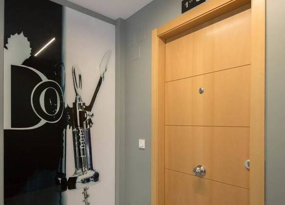 Apartamentos Ele San Justo Plaza 1