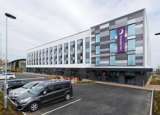 Premier Inn Slough West - Slough Trading Estate 1