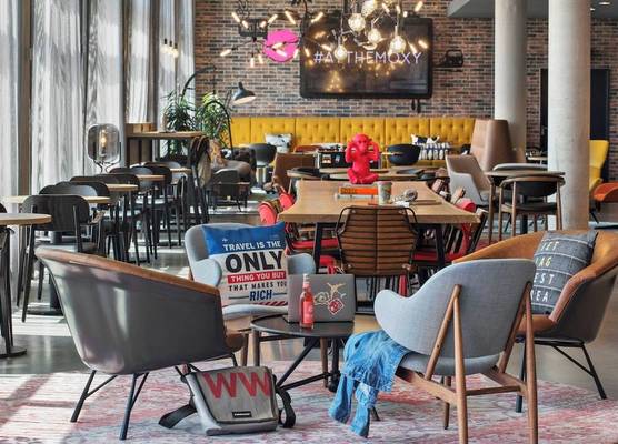 Moxy Frankfurt Airport Kelsterbach 1