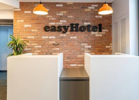 easyHotel Victoria 1