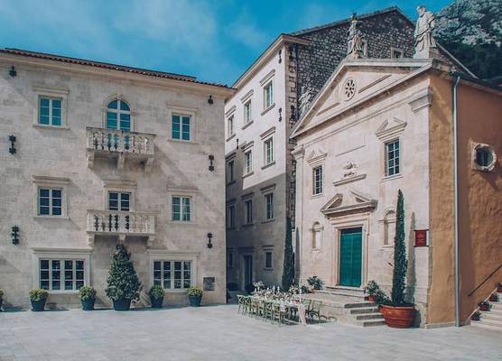 Heritage Grand Perast 1