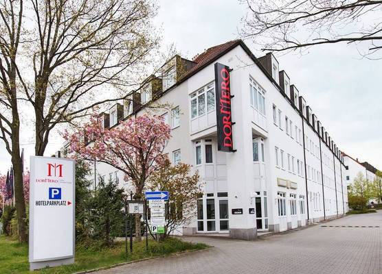 DORMERO Hotel Dresden Airport 1