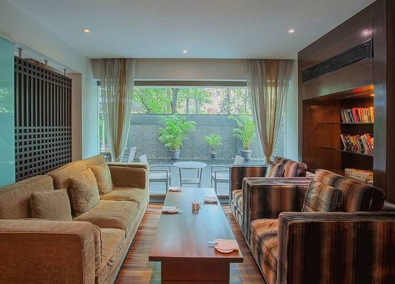Oakwood Residence Naylor Road Pune 1