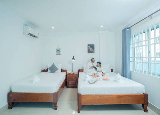 White Corner Hotel 1