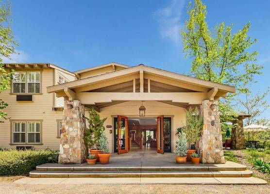 Orchard Hill 1