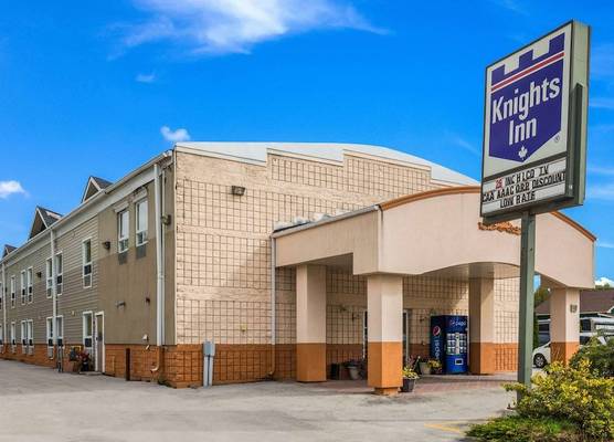 Knights Inn Orillia 1