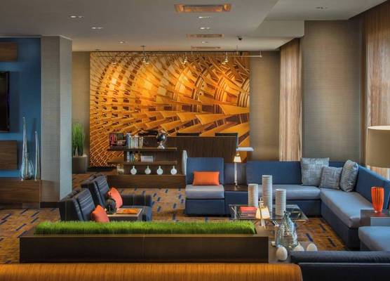 Courtyard by Marriott Winnipeg Airport 1