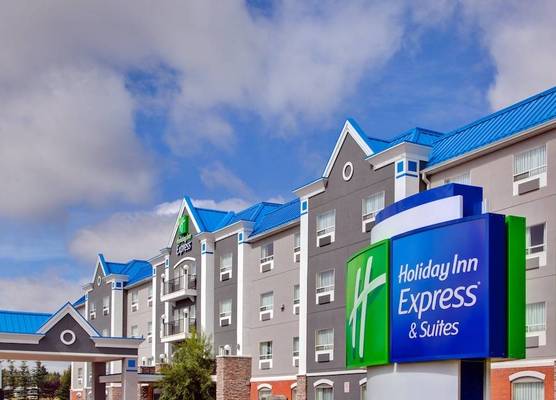 Holiday Inn Express & Suites CALGARY SOUTH-MACLEOD TRAIL S by IHG 1
