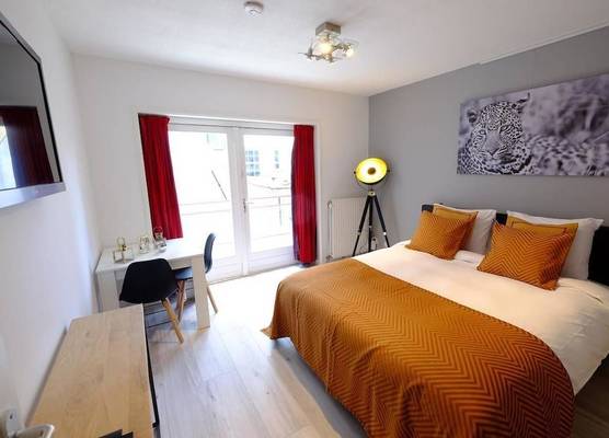 City Centre Residence 1
