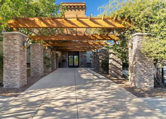 Tombstone Grand Hotel, a Baymont by Wyndham 1