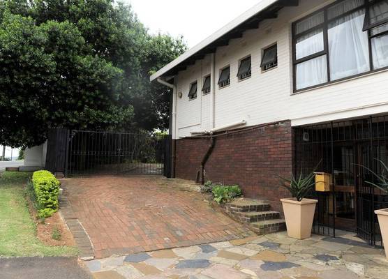 Oliveroom Self Catering and B&B 1