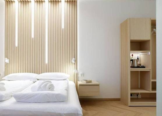 Polar Nook Hotel 1