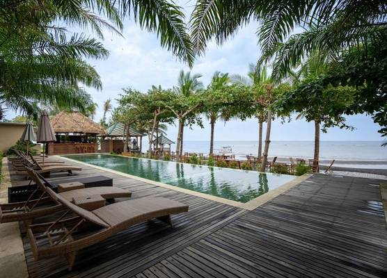 The Grand Villandra Resort Lovina 1